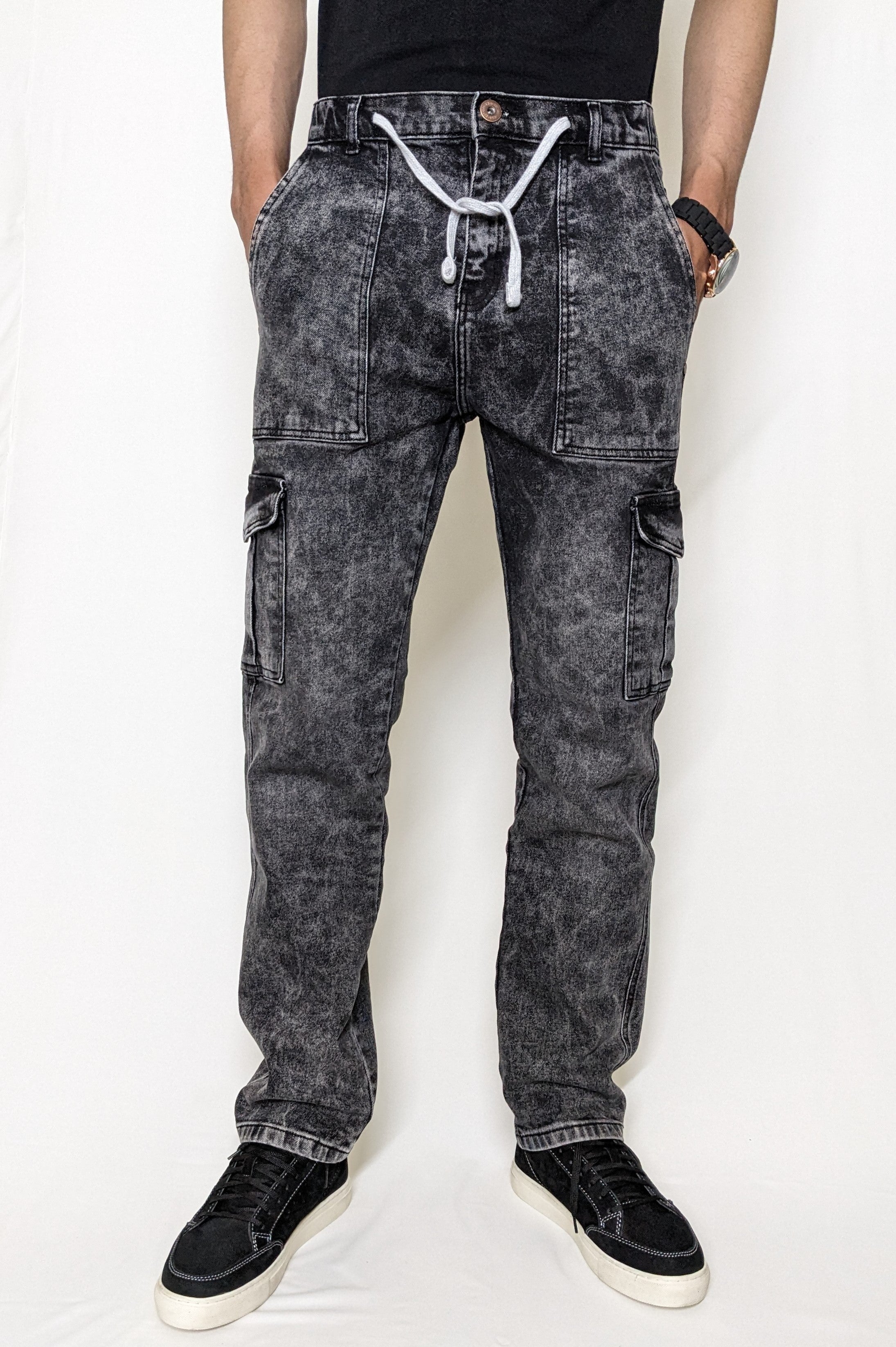CARGO DENIM PANT WITH ELASTIC BELT AND ROPE (DARK GRAY RANDOM WASH)