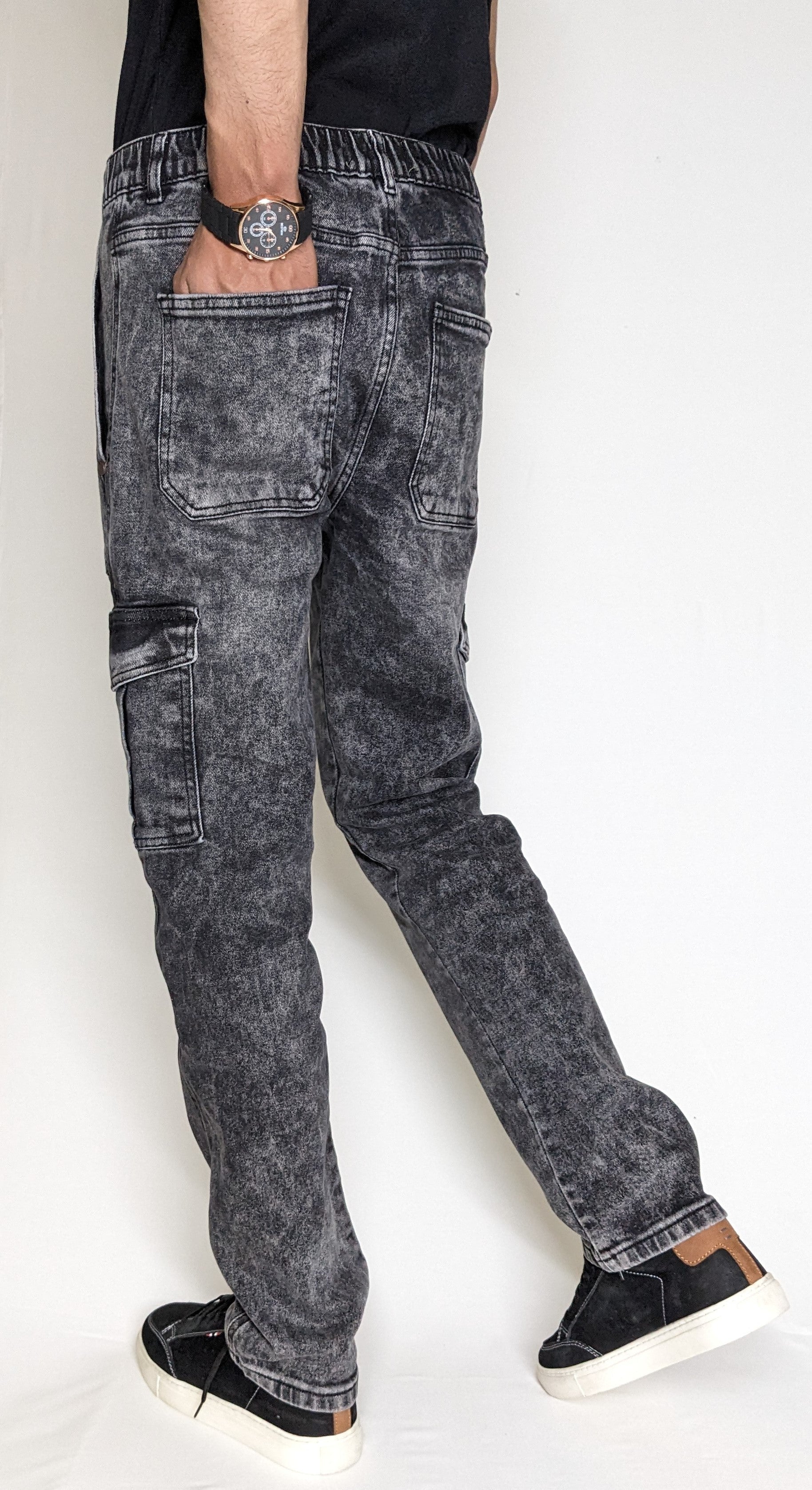 CARGO DENIM PANT WITH ELASTIC BELT AND ROPE (DARK GRAY RANDOM WASH)