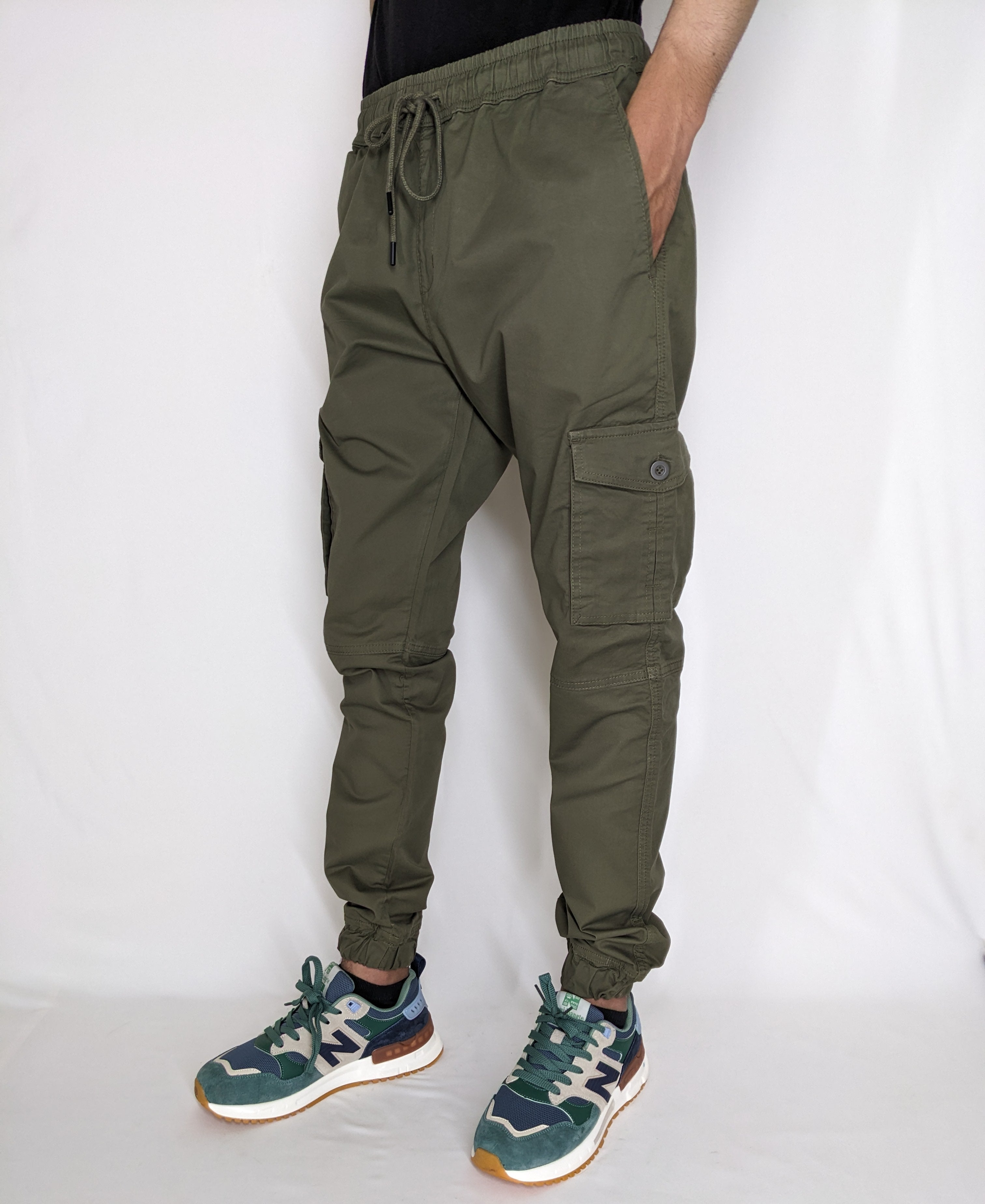 COTTON CARGO JOGGER PANT SIX POCKETS (COMMANDO GREEN)