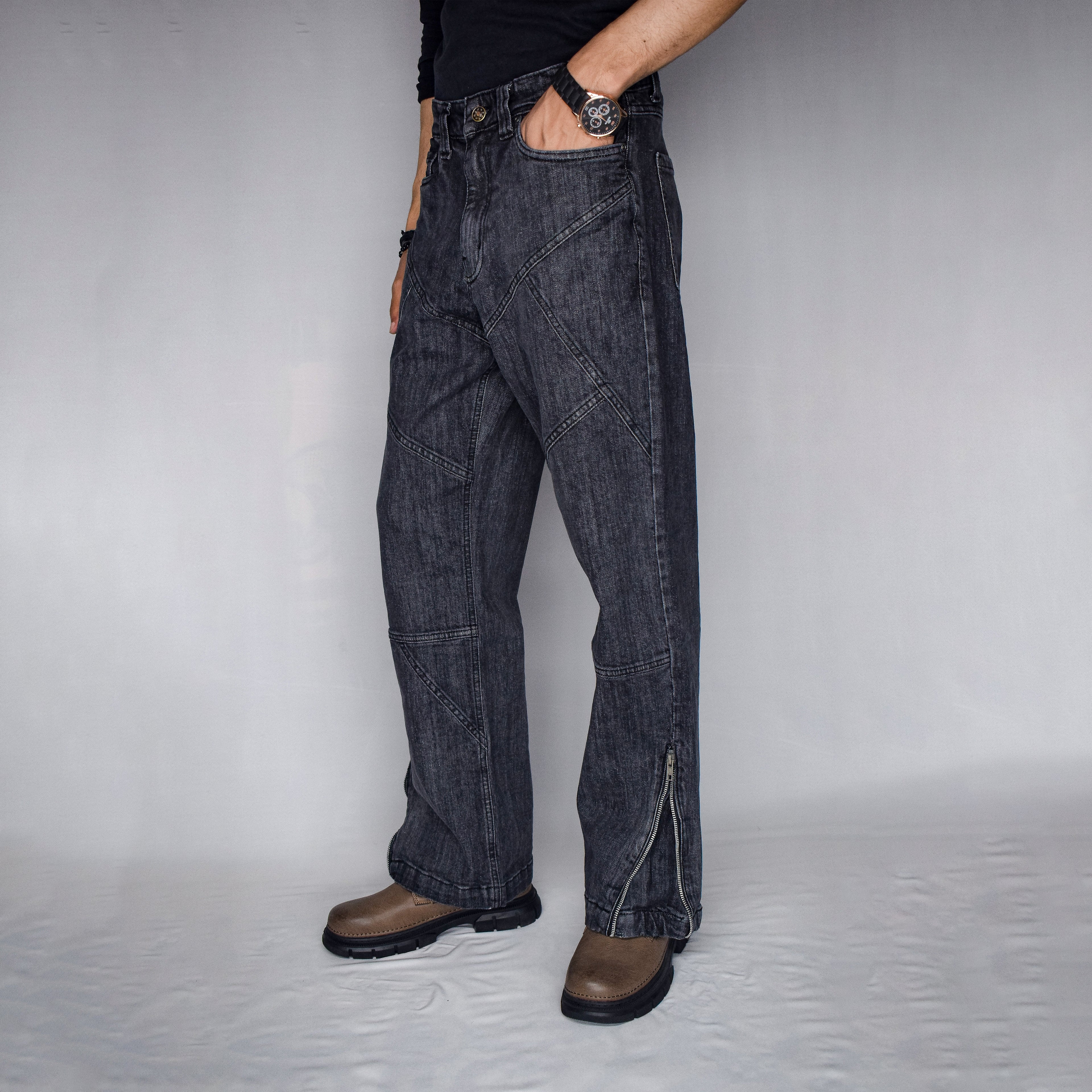 CROSS TRAIL DENIM JEANS [BLACK]