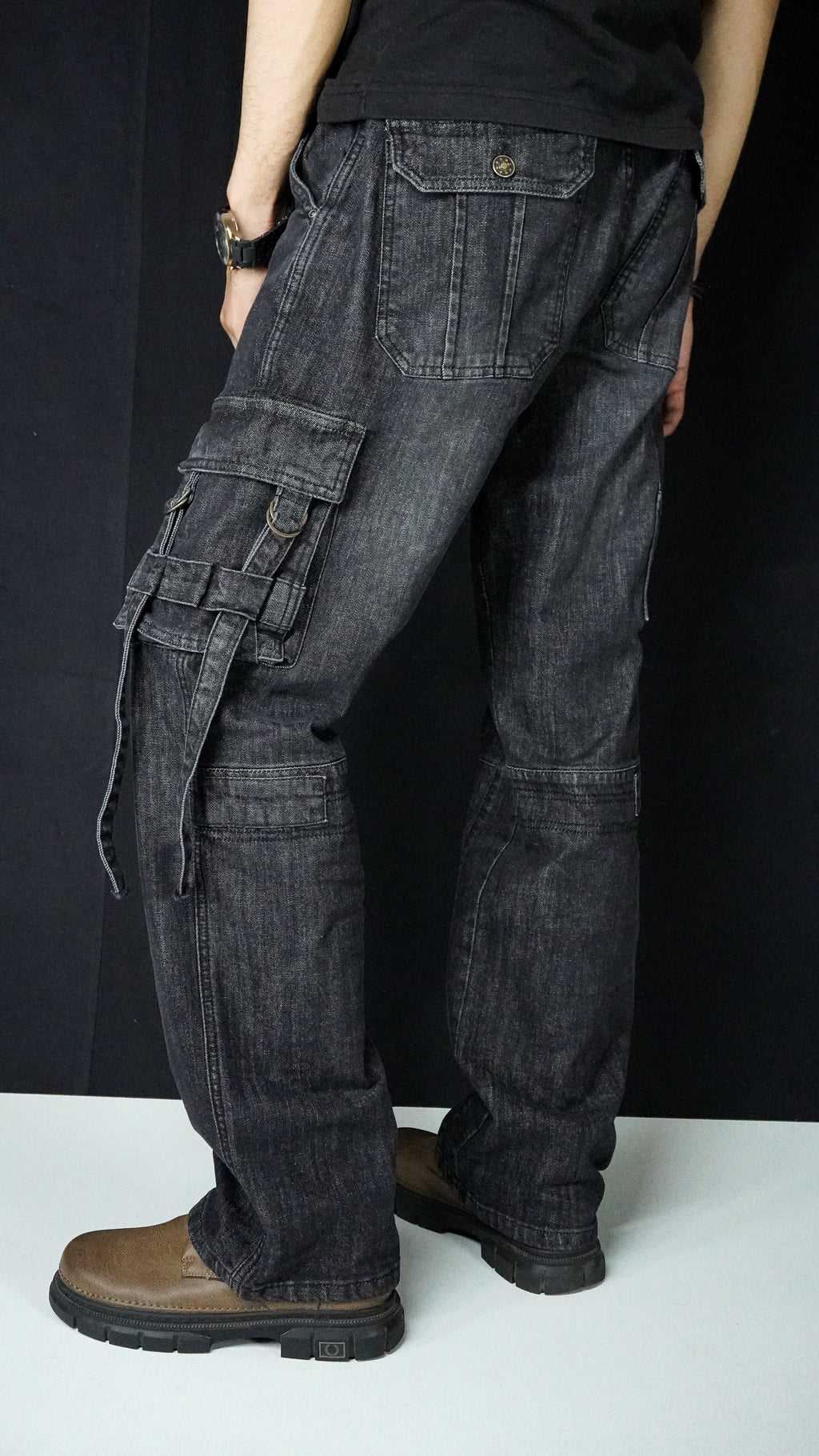STRAPLINE CARGO DENIM [BLACK]